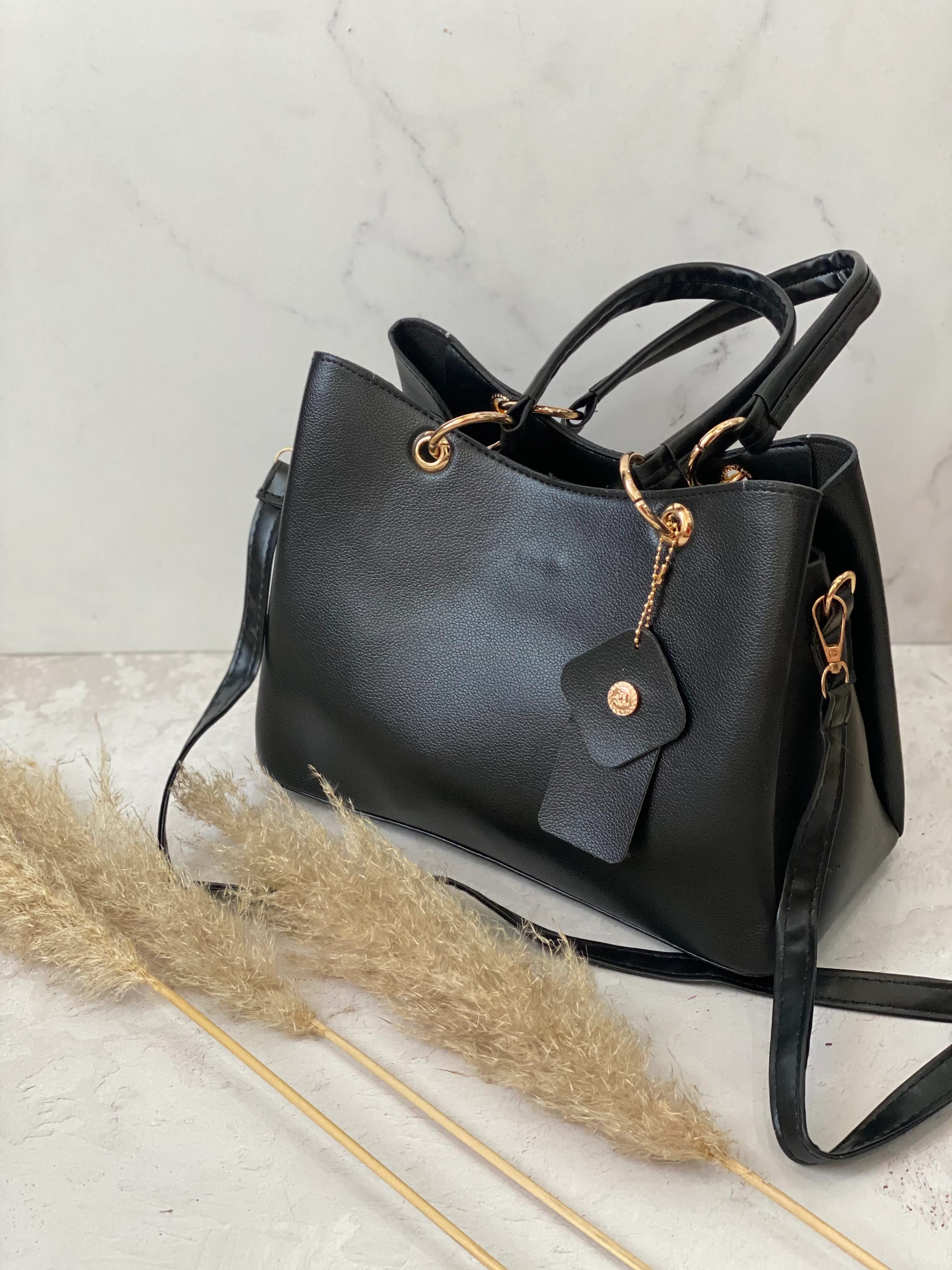 کیف رز، مشکی